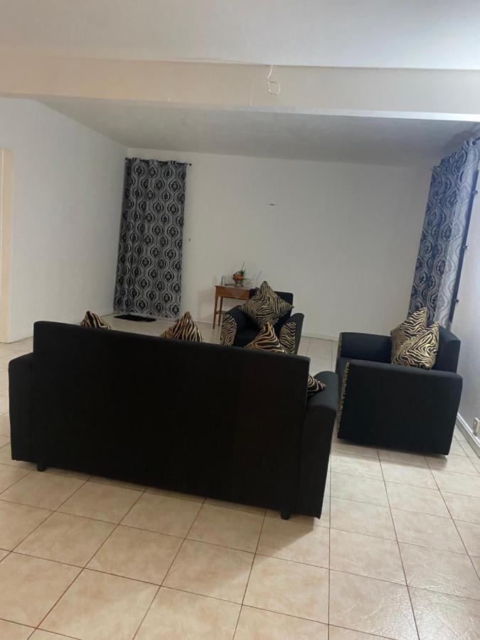 Viksh Seaview Apartment La Gaulette Bagian luar foto